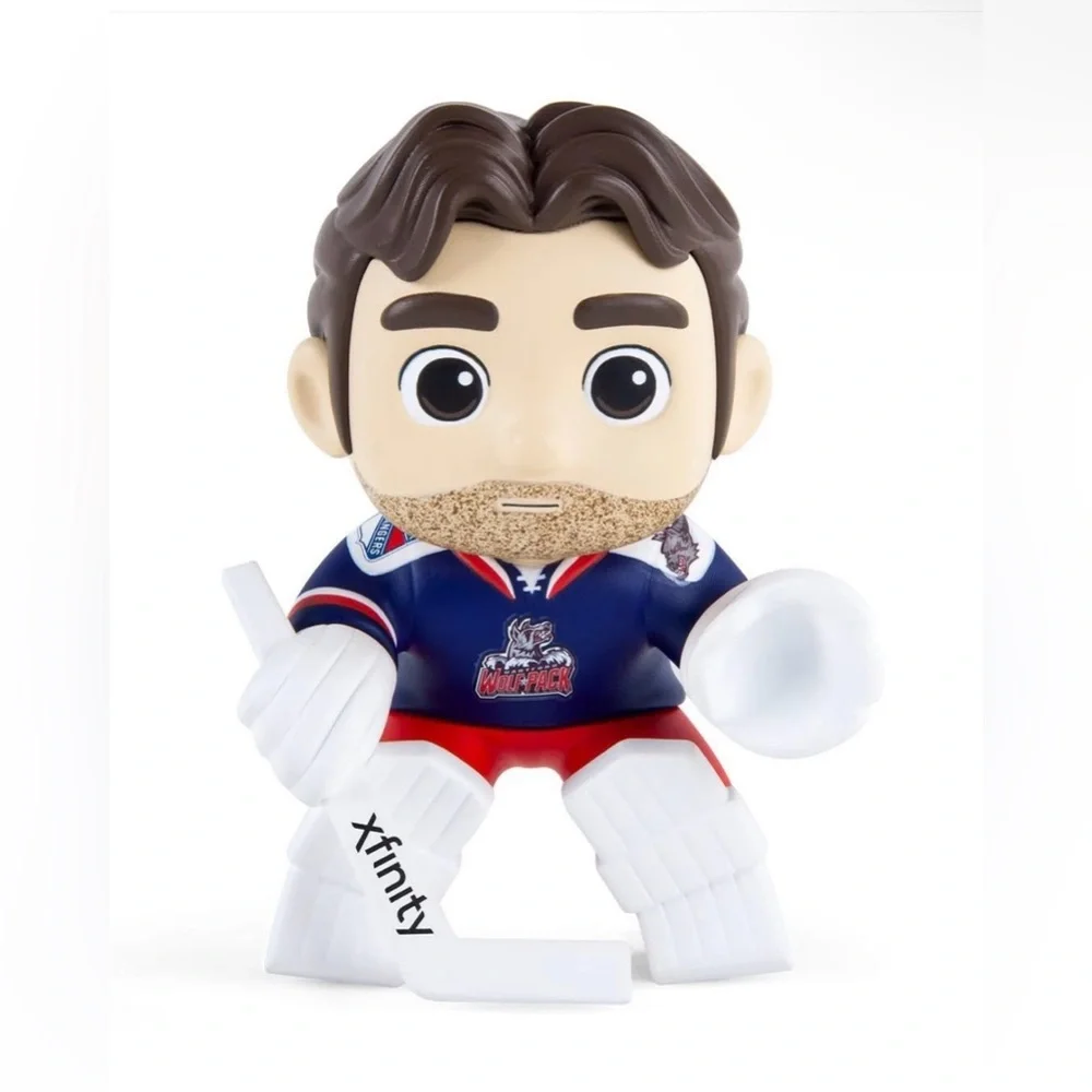 2026 HARTFORD WOLF PACK DYLAN GARAND MINI VINYL FIGURINE FIGURE GIVEAWAY NIB - Picture 1 of 6
